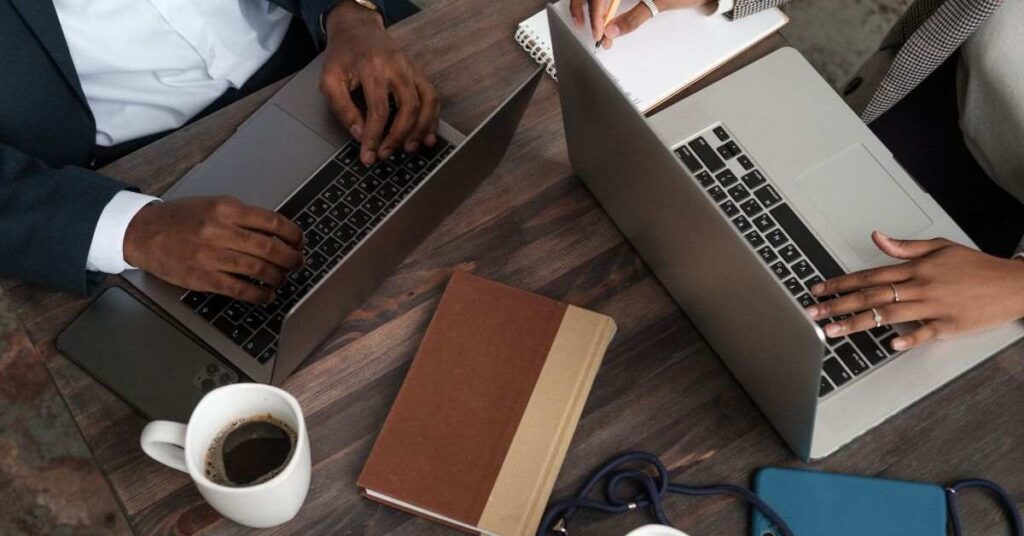 qpibandee work environment showing team collaboration