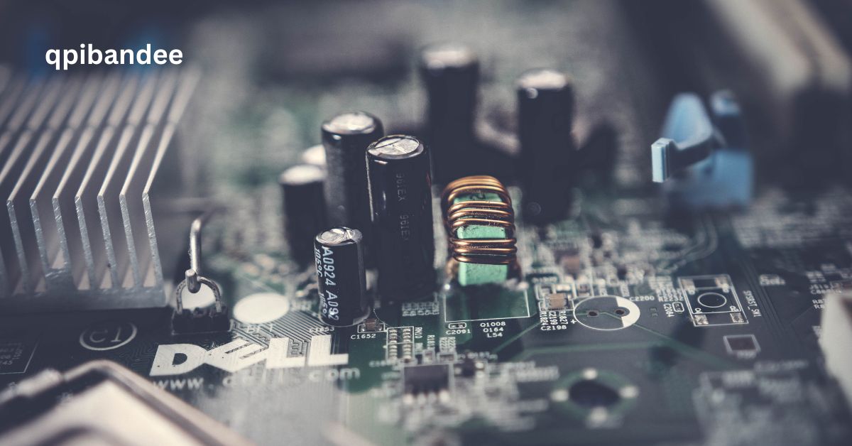 qpibandee tech image of circuit board with capacitors, coils and motherboard details
